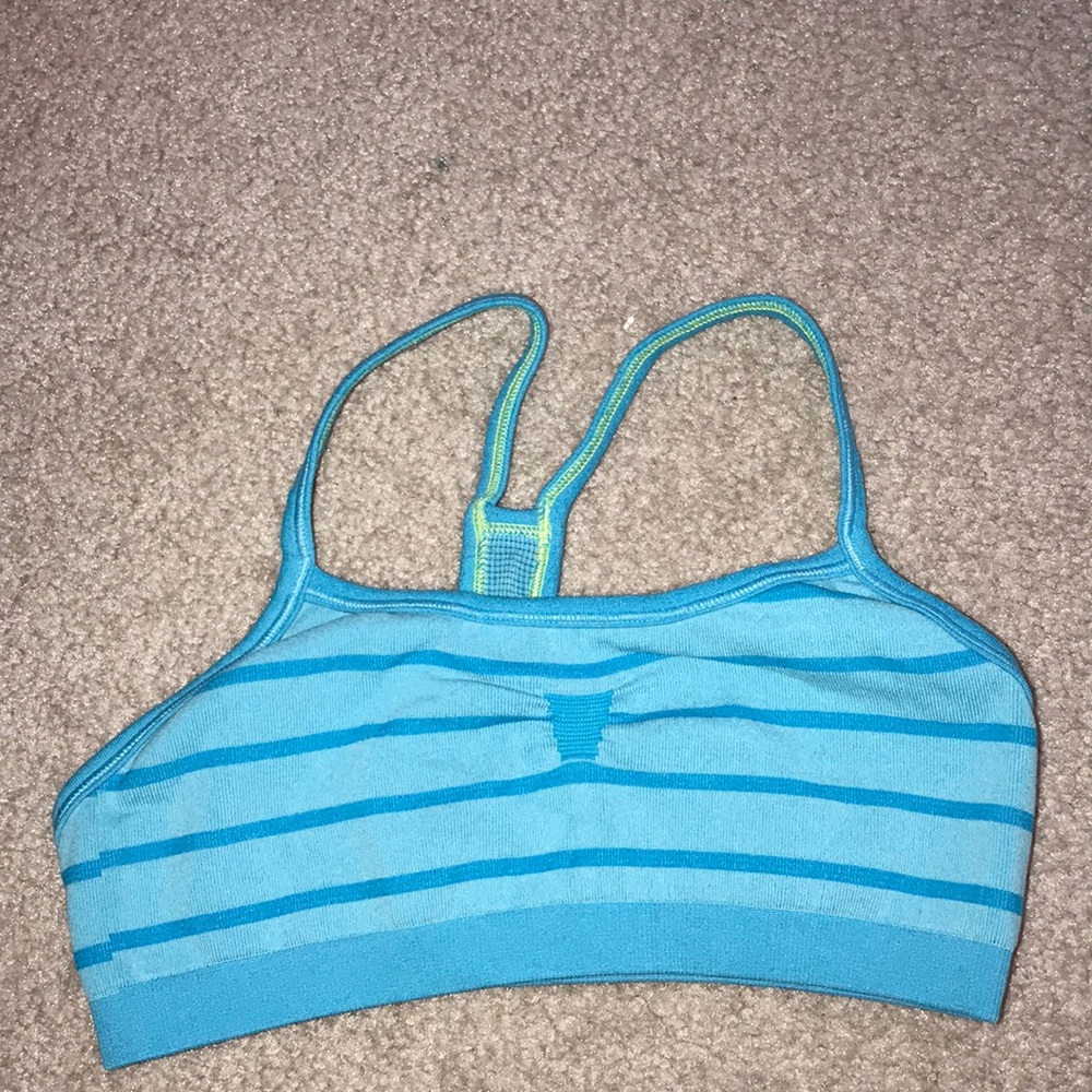 Ivivva sports bra